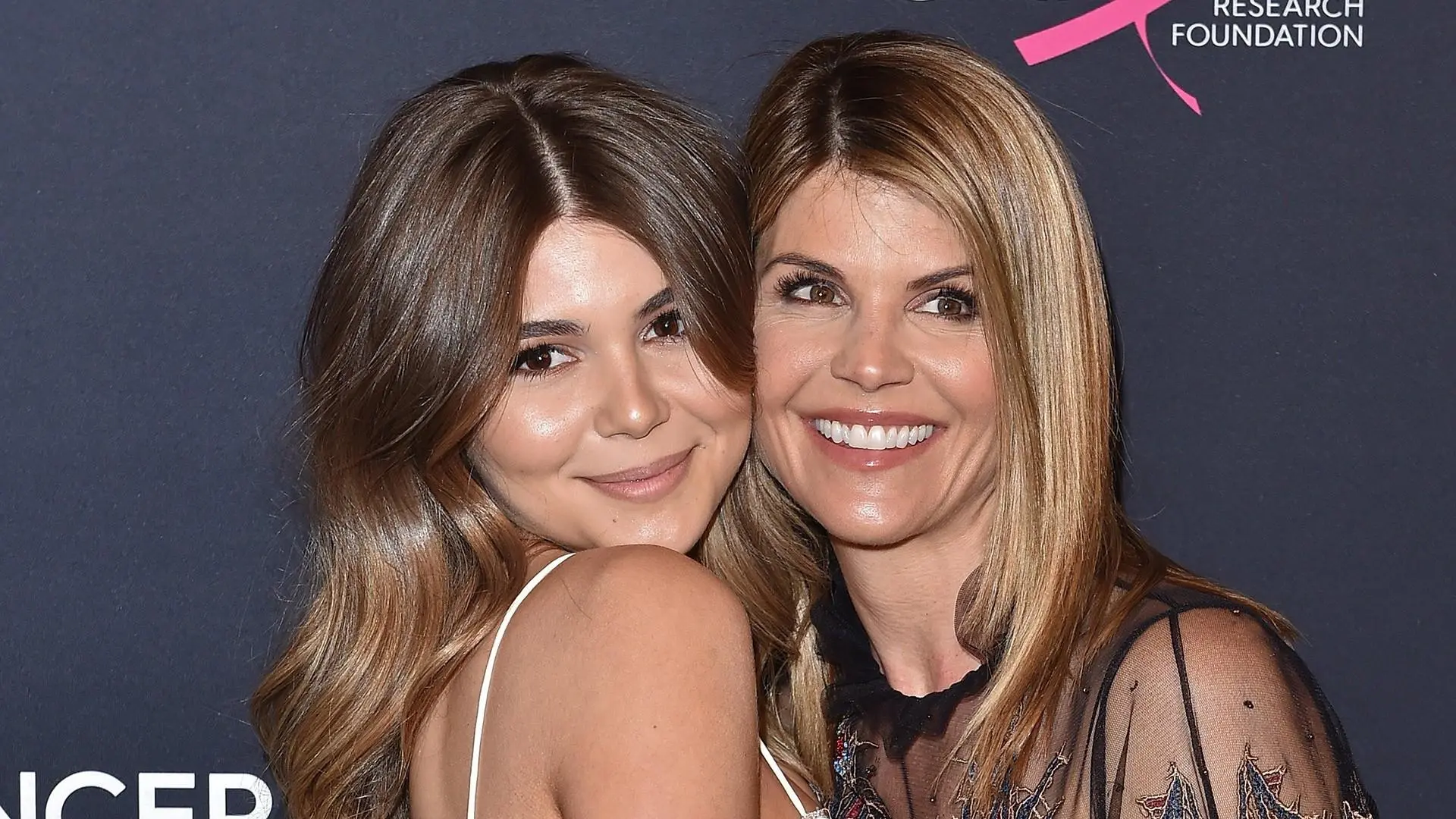 show hewlett packard ad with lori loughlin's daughter - Did Olivia Jade get kicked out of USC