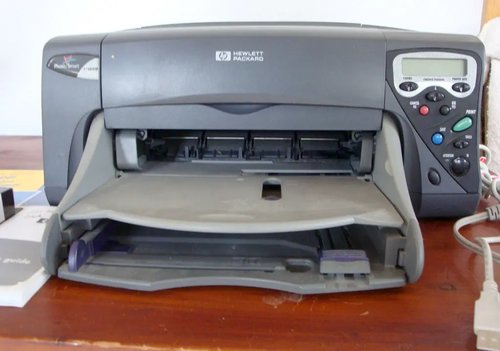 hewlett packard photosmart p1000 printer - How do I load paper into my HP Photosmart Premium printer