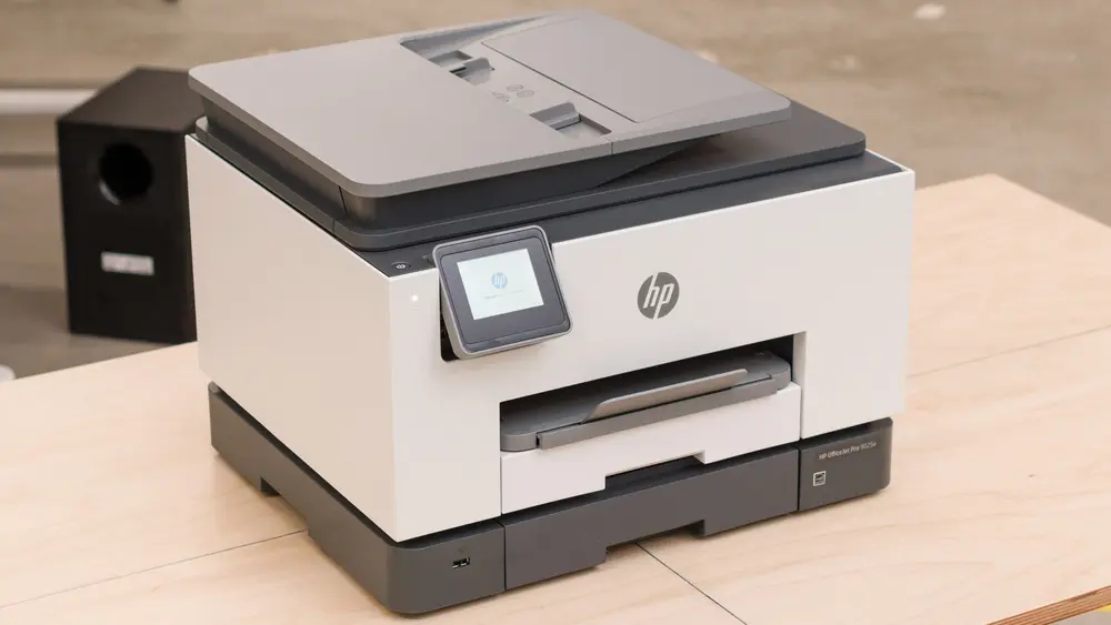 hewlett packard 9025 printer reviews - What is the difference between 9025 and 9025e