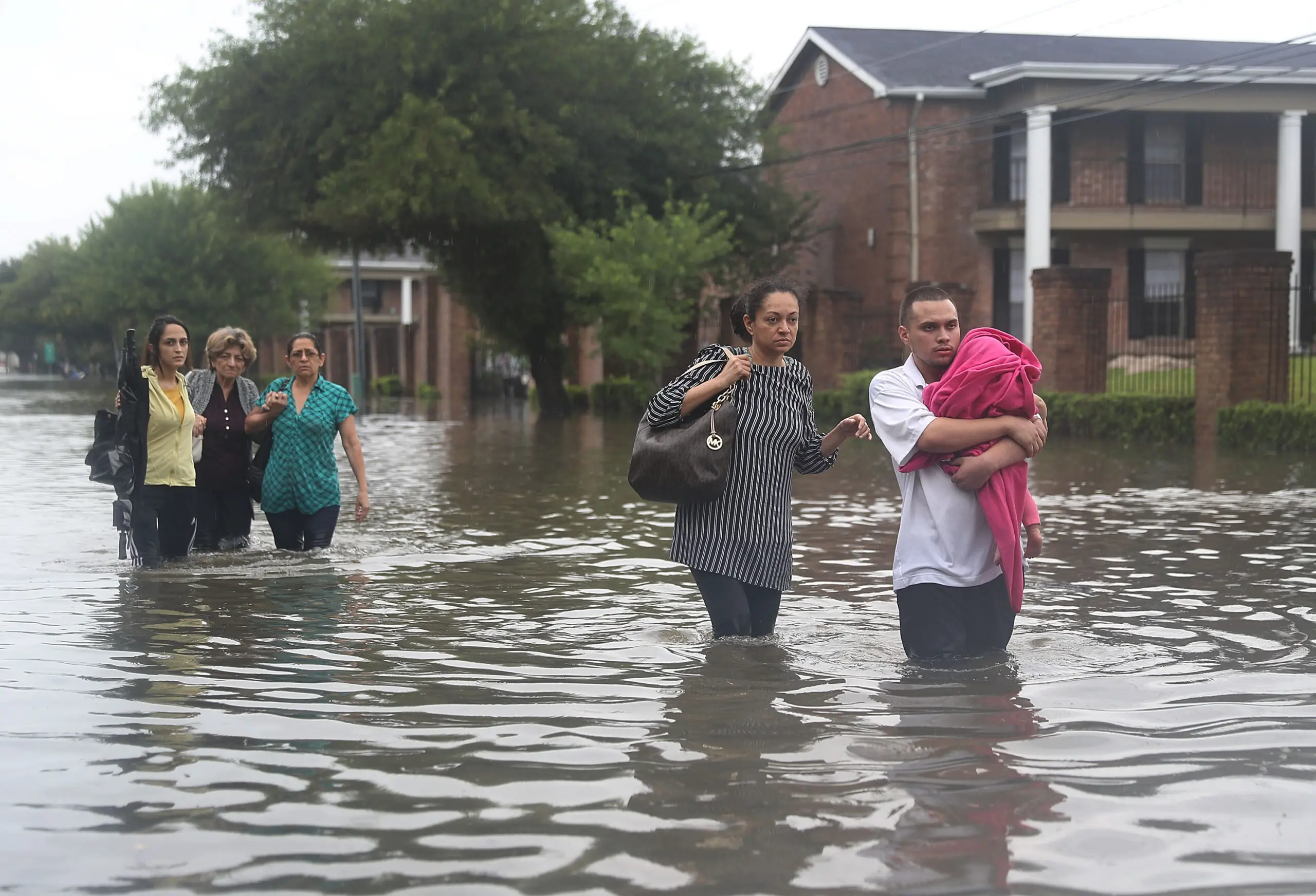 hewlett packard employee assistance fund for houston flood victims - What is the HP Foundation